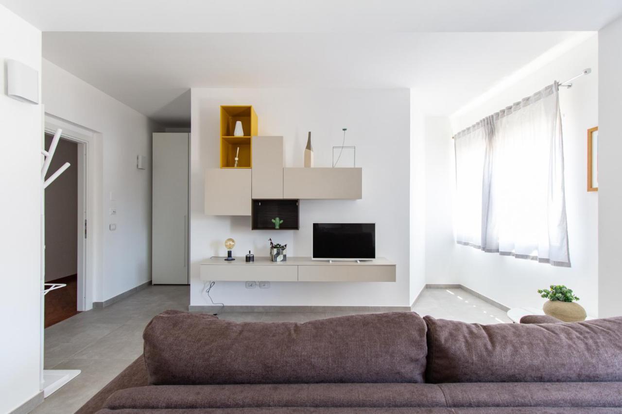 M'Place Apartments Палермо Экстерьер фото